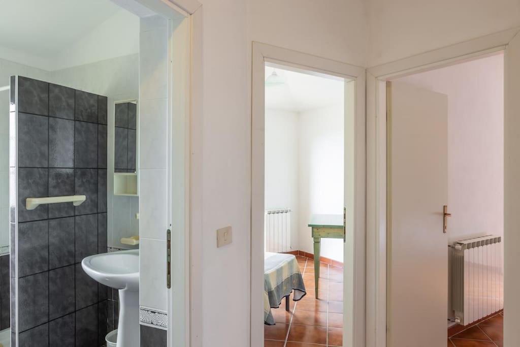 Villa Vacanze Bosa Magomadas Kültér fotó